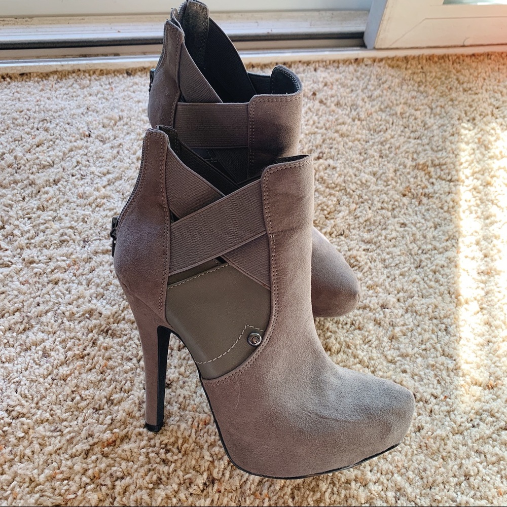 Guess Ankle Boots